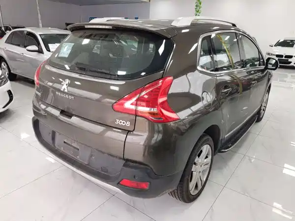 Peugeot 3008 2013