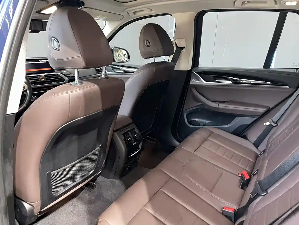 BMW X3 2019 — фото 11