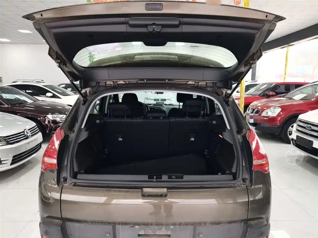 Peugeot 3008 2014 — фото 15