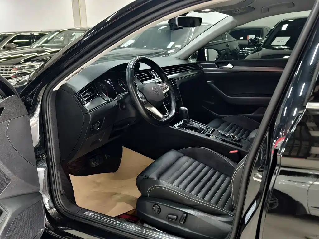 Volkswagen Magotan 2020