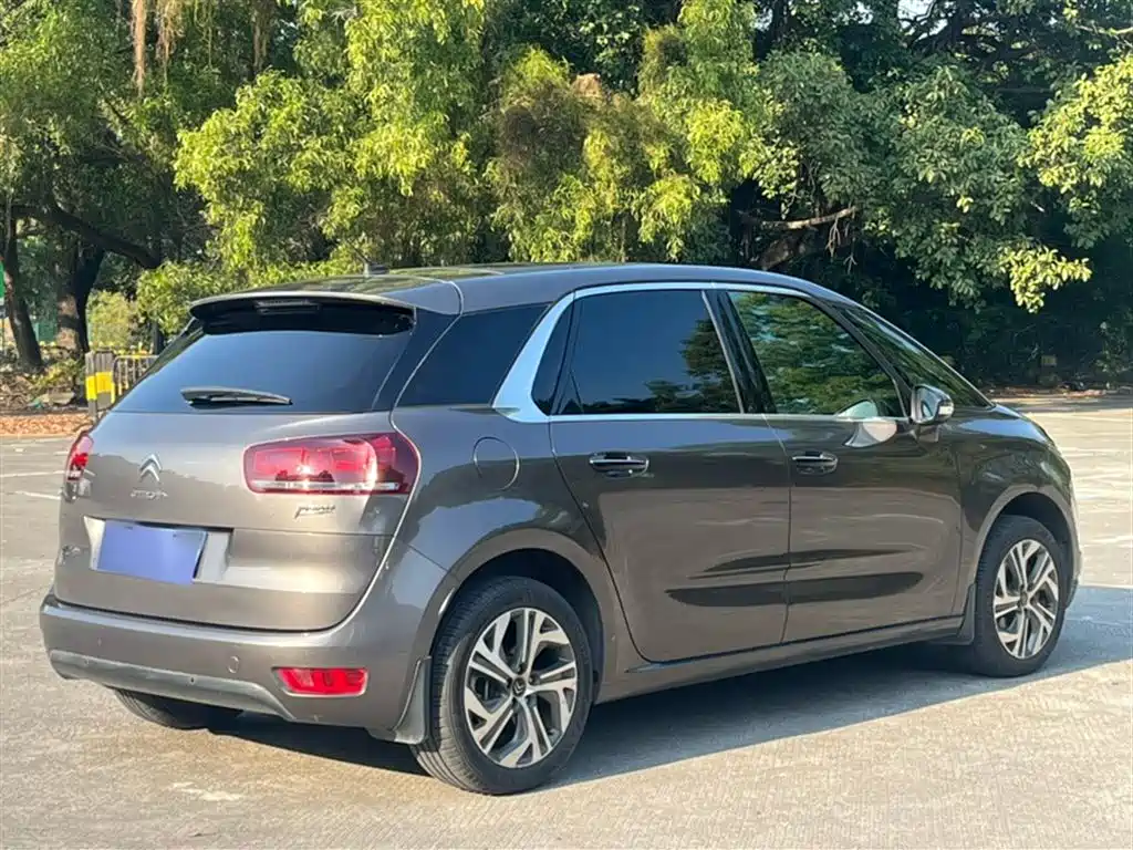 Citroen C4 Picasso 2017 — фото 22