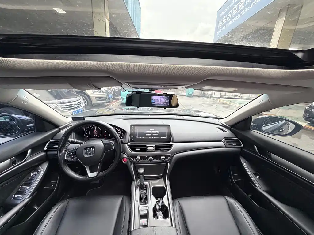 Honda Accord 2022