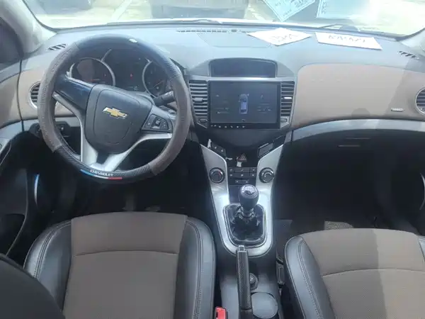 Chevrolet Cruze 2013