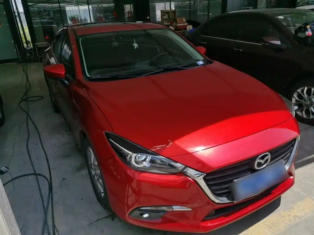 Mazda 3 Axela 2018 — фото 4