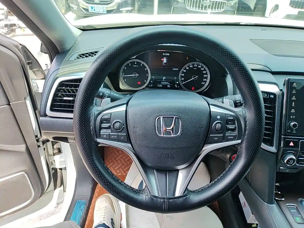 Honda UR-V 2018 — фото 11