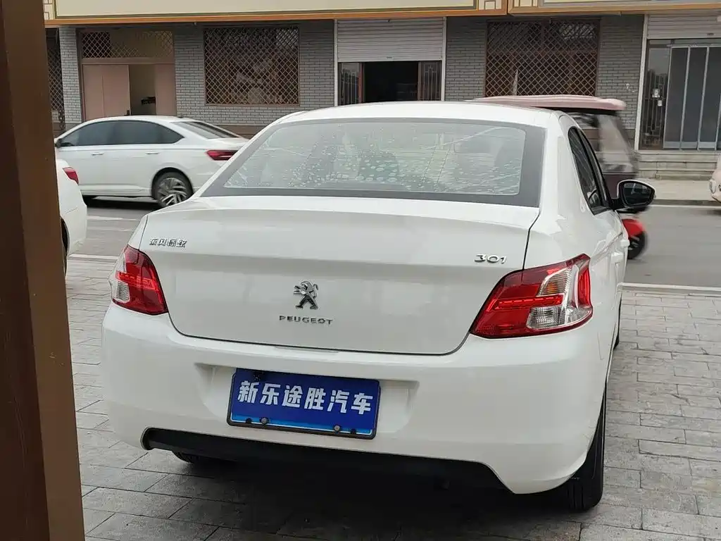 Peugeot 301 2016