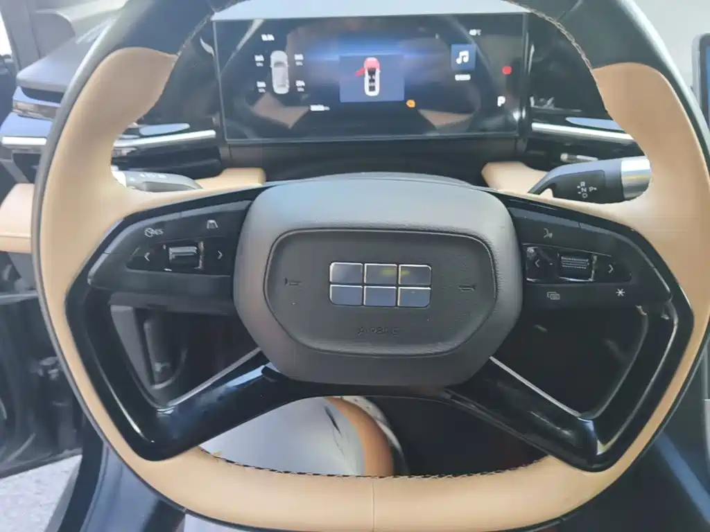 Geely Galaxy L6 2024 — фото 11