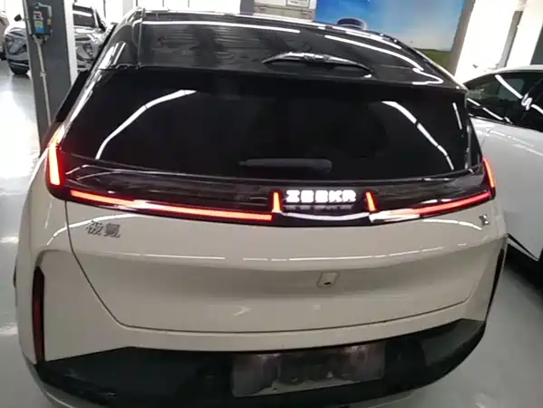 Zeekr X 2023