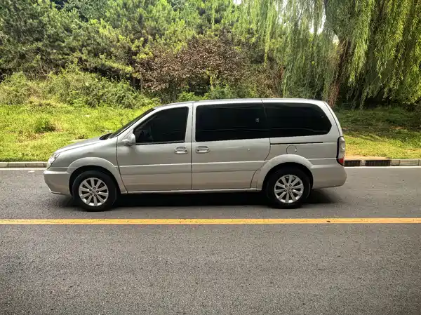 Buick GL8 2017