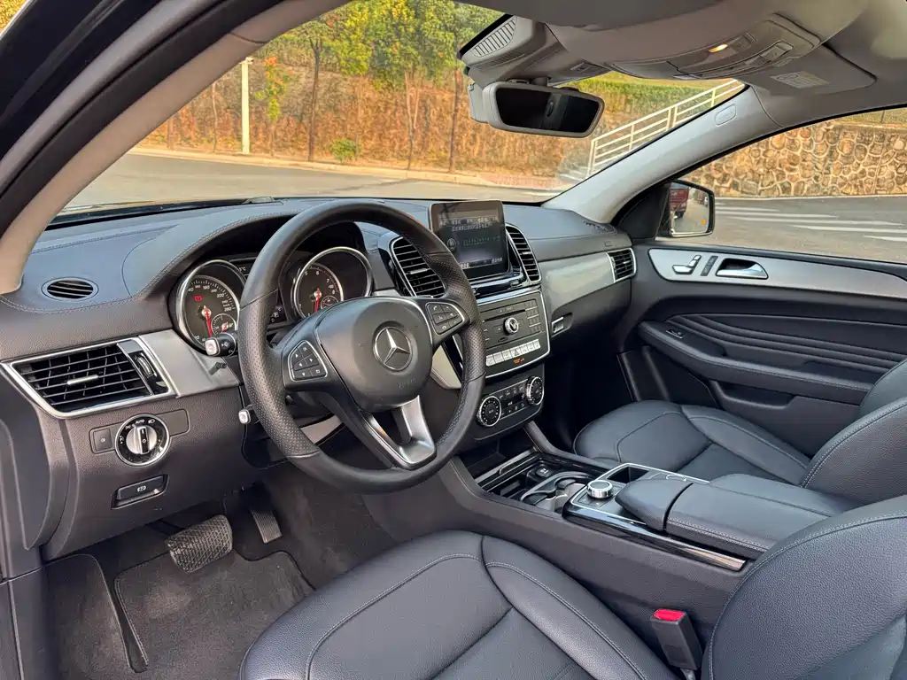 Mercedes-Benz GLE Coupe 2019 — фото 13