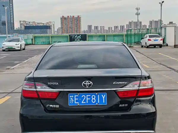 Toyota Camry 2016