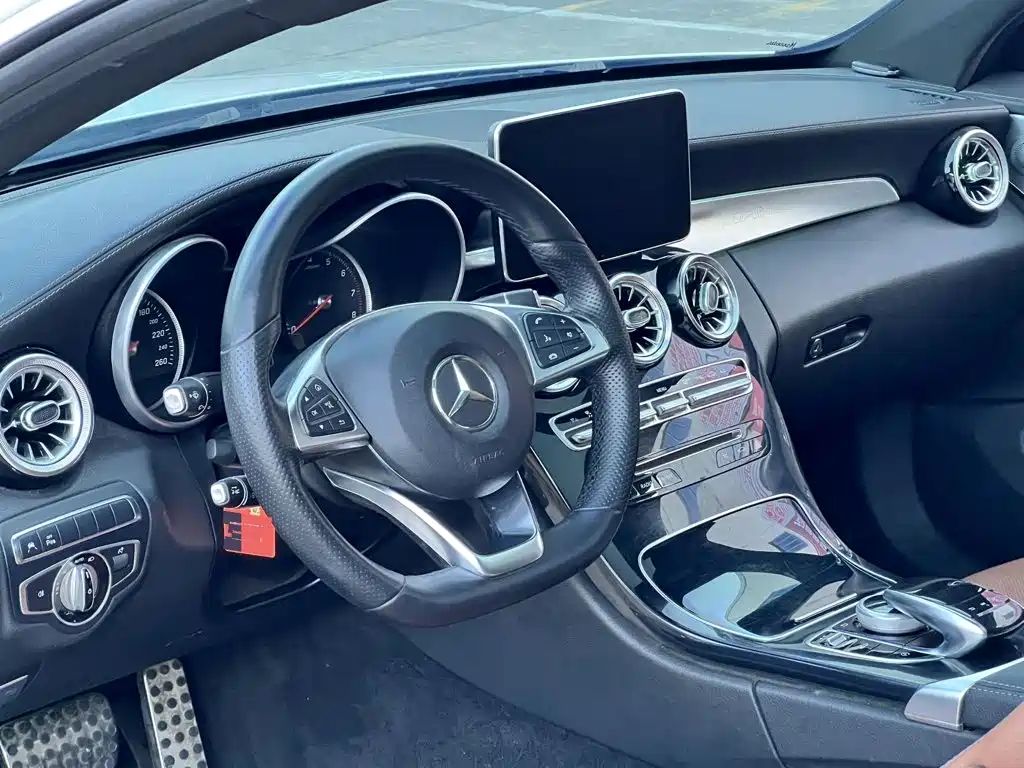 Mercedes-Benz C-Class 2016 — фото 18