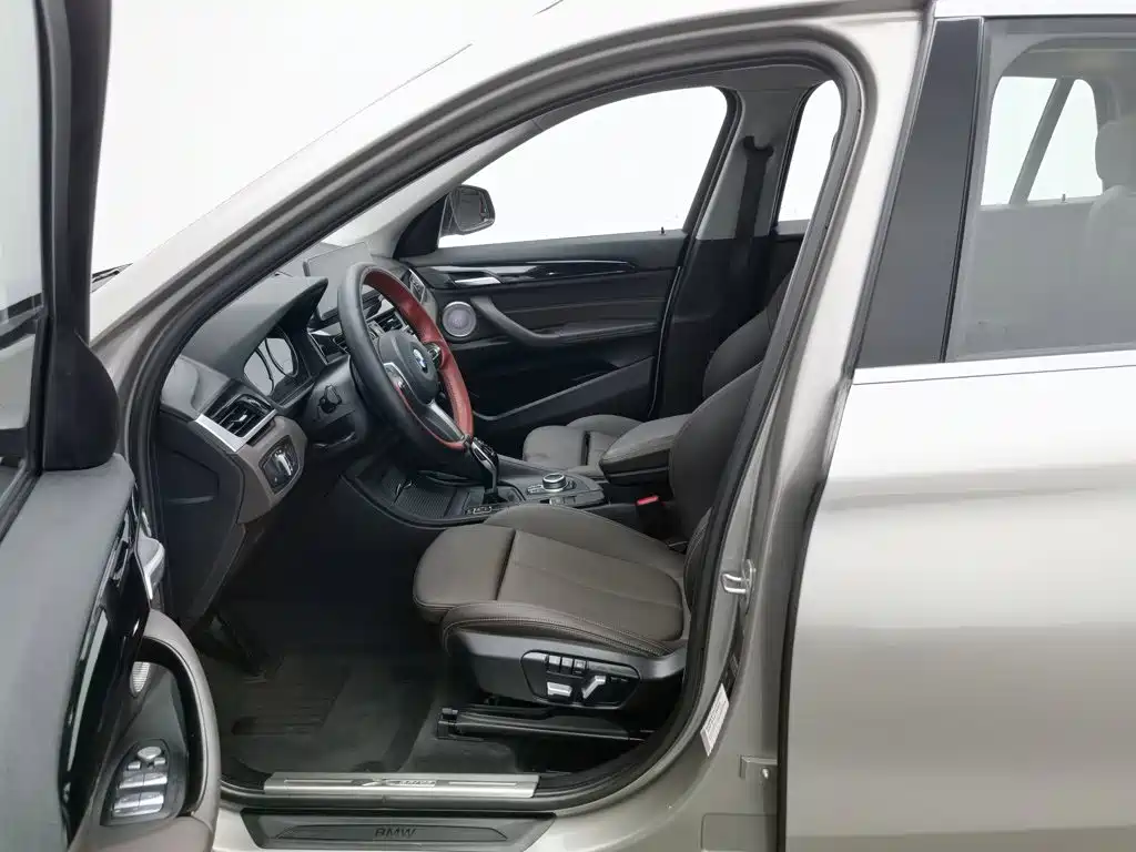 BMW X1 2020 — фото 10