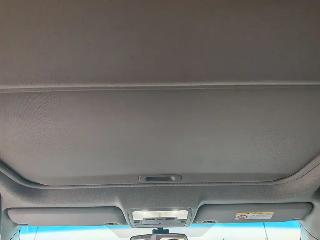 Toyota Camry 2016 — фото 13