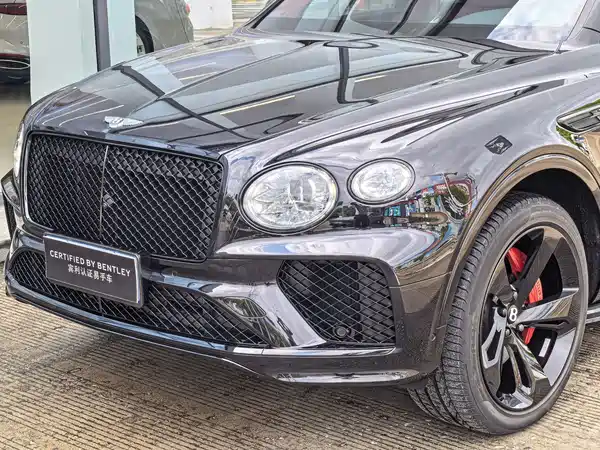 Bentley Bentayga 2023