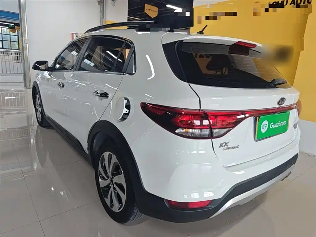 Kia KX Cross 2019 — фото 5