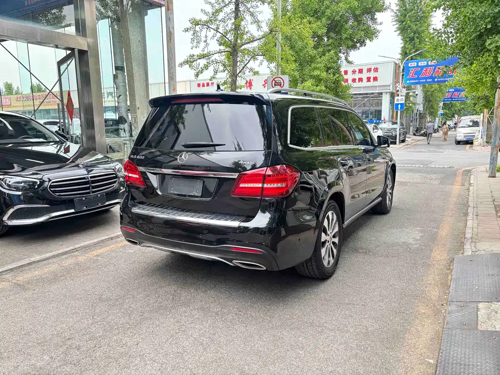 Mercedes-Benz GLS 2018 — фото 4