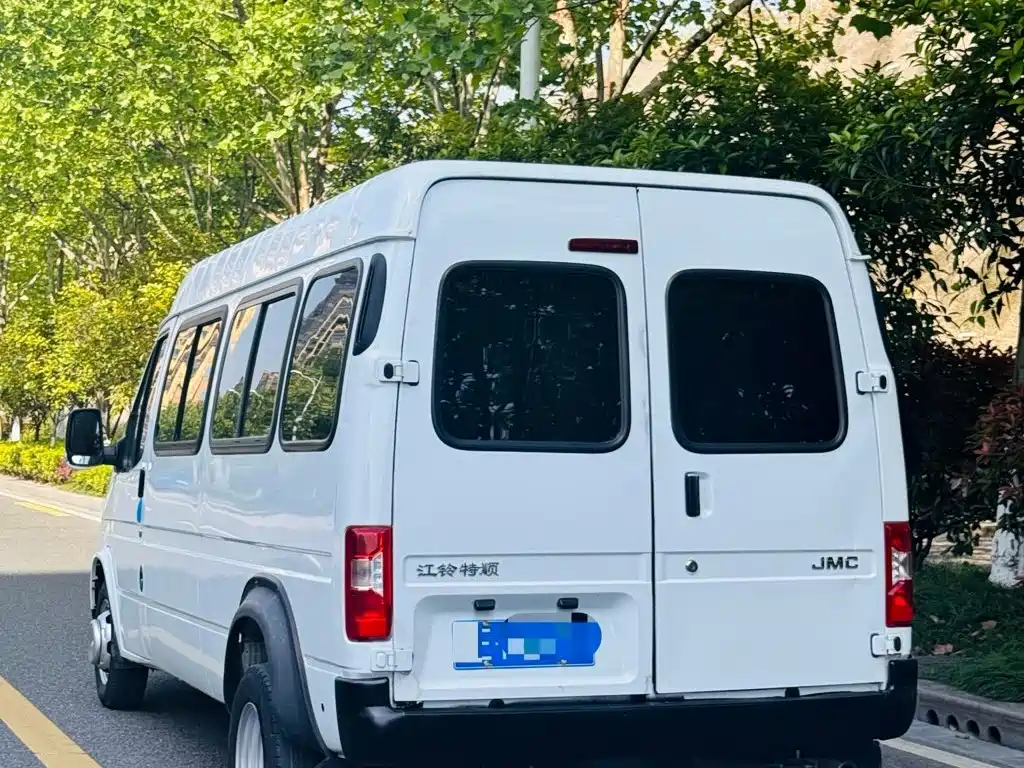 JMC Tesla 2019