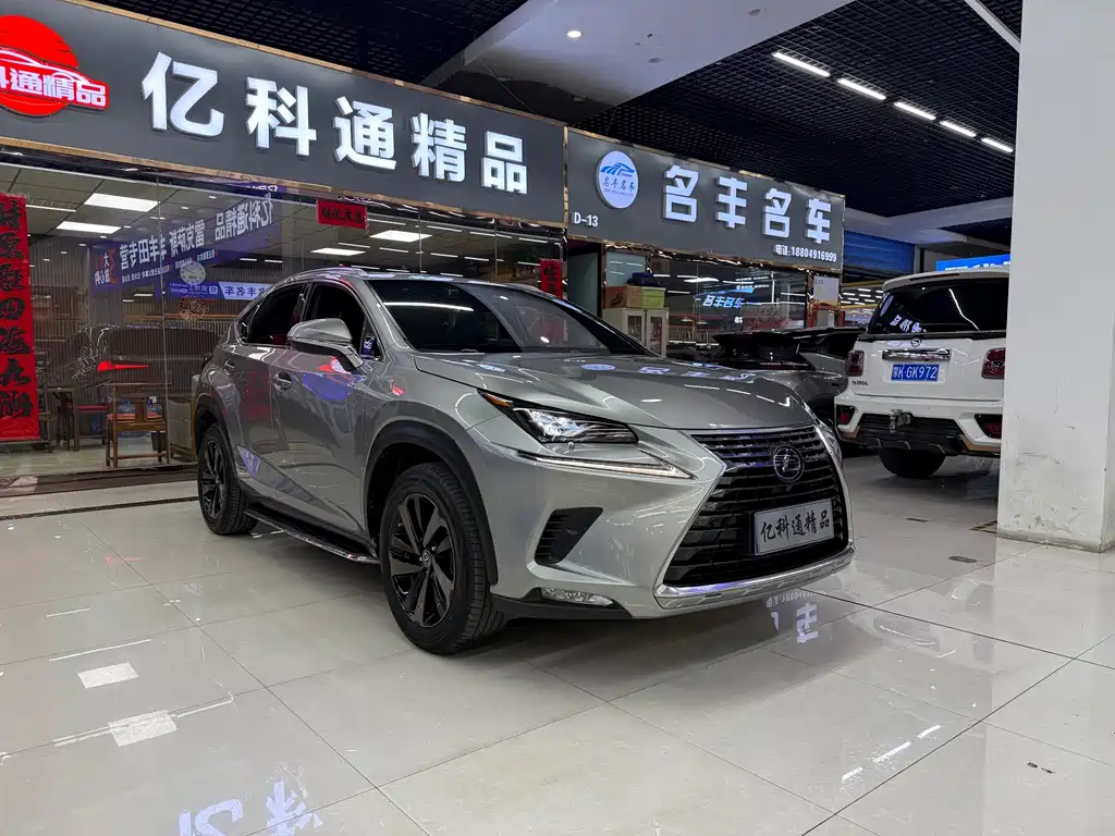 Lexus NX 2020 — фото 3