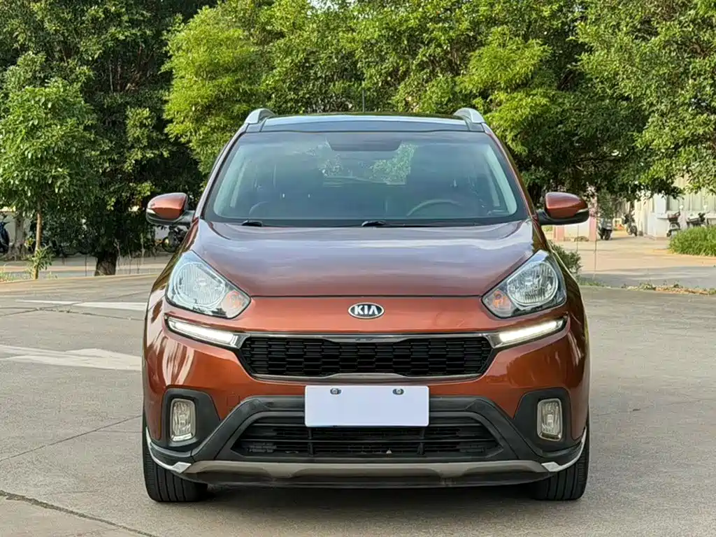 Kia KX3 2016 — фото 3