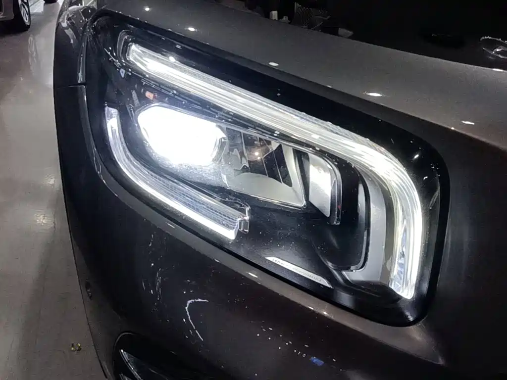 Mercedes-Benz GLB 2020 — фото 13