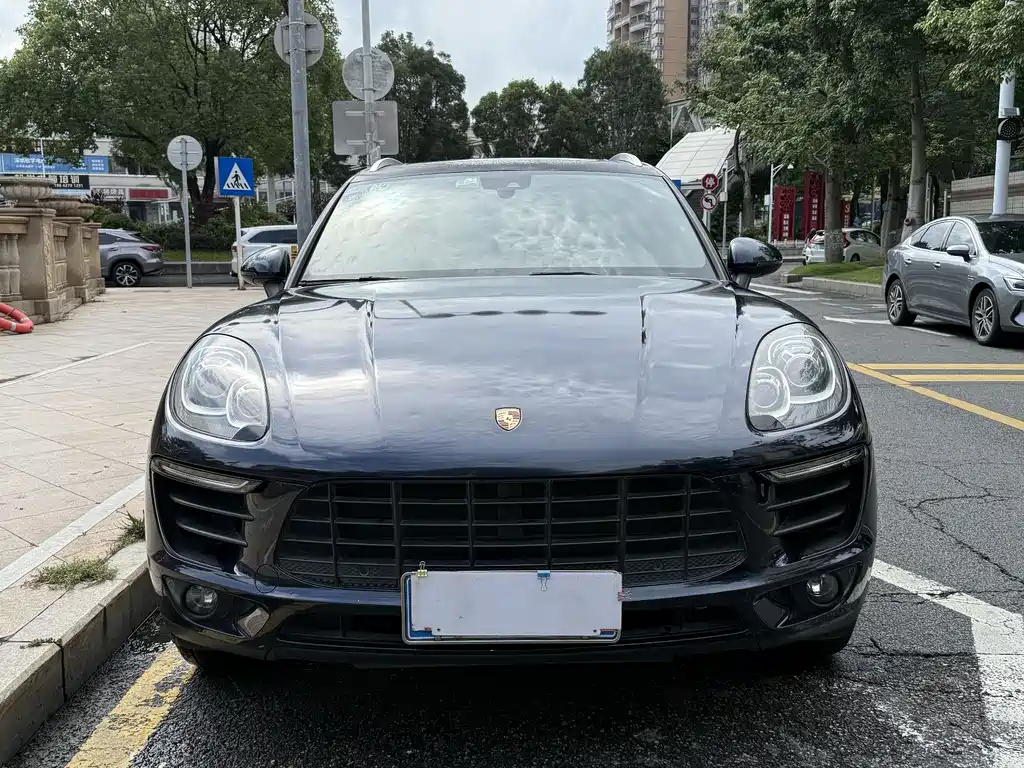 Porsche Macan 2017 — фото 3