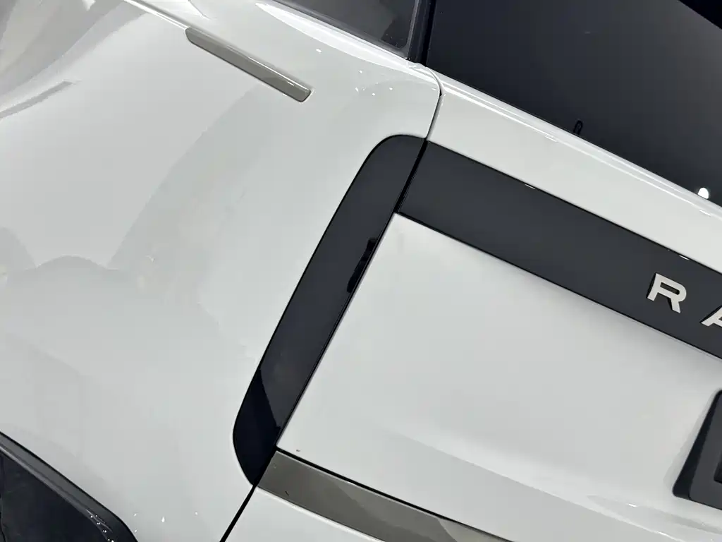 Land Rover Range Rover 2025 — фото 20