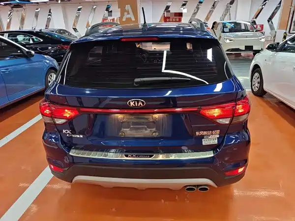 Kia KX CROSS 2017