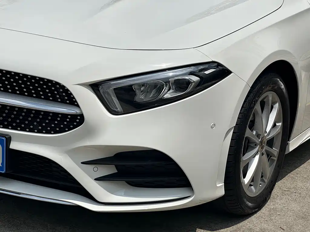 Mercedes-Benz A-Class 2022 — фото 16