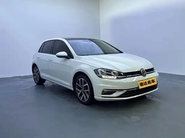 Volkswagen Golf 2020
