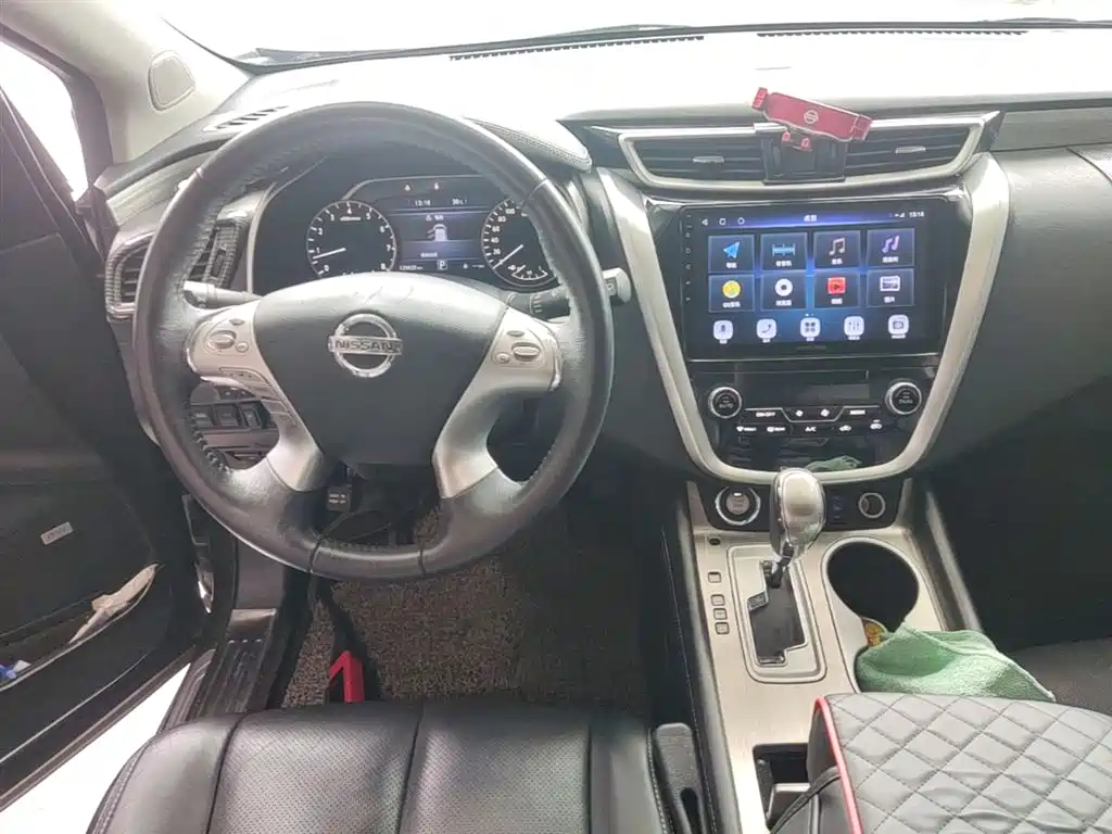 Nissan Murano 2018 — фото 13