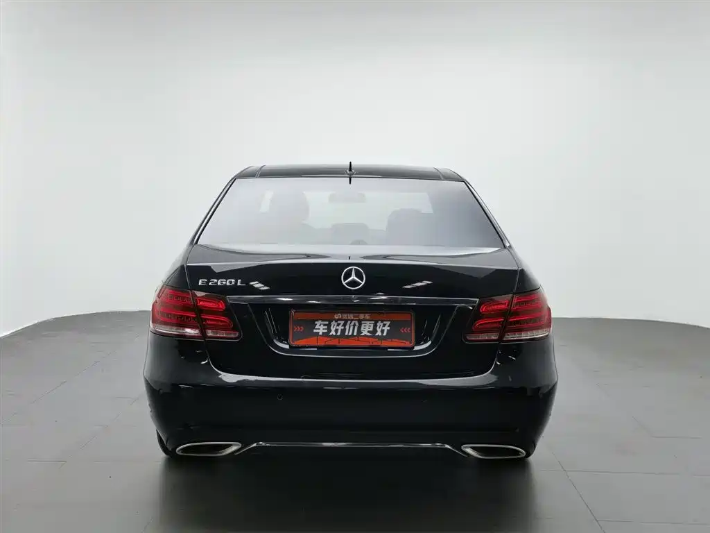 Mercedes-Benz E-Class 2015 — фото 4