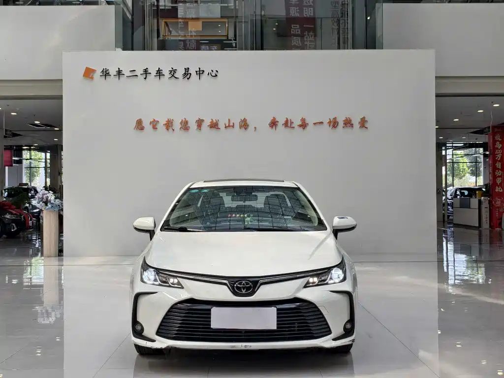 Toyota Corolla 2020 — фото 3