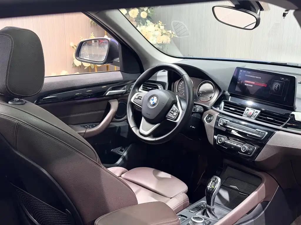BMW X1 2020 — фото 8