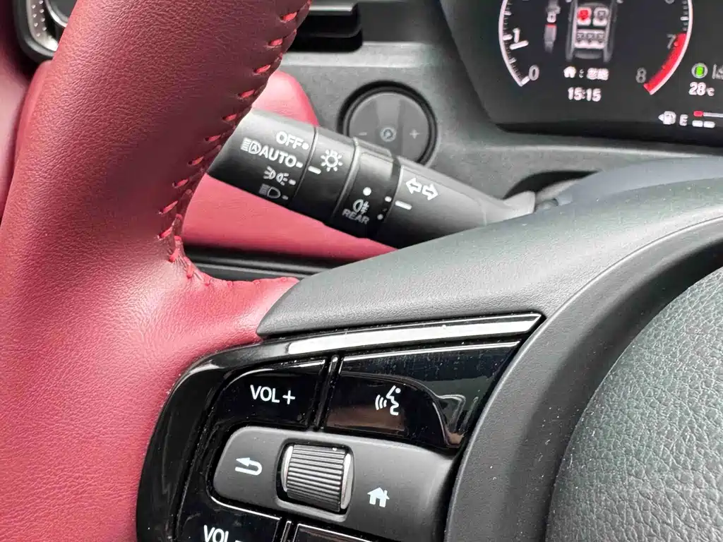 Honda Vezel 2023 — фото 28