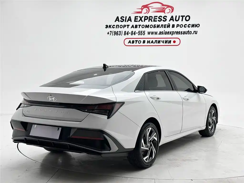 Hyundai Elantra 2023 — фото 6