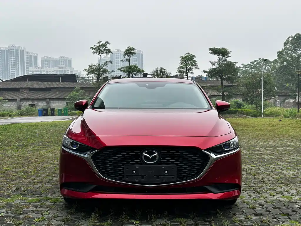 Mazda 3 Axela 2019 — фото 2