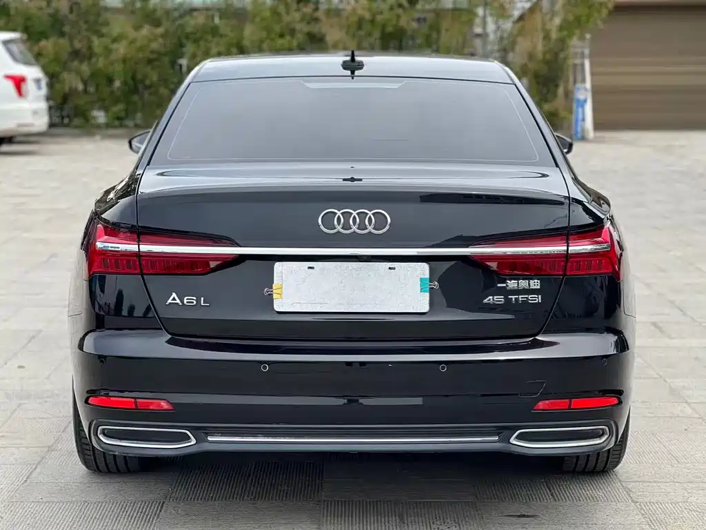 Audi A6L 2022 — фото 9