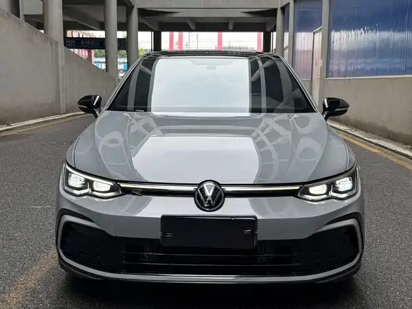 Volkswagen Golf 2022