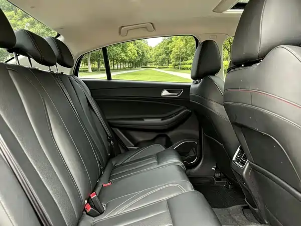 Chery Arrizo 5 PLUS 2021