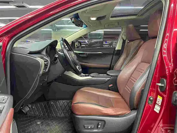 Lexus NX 2016