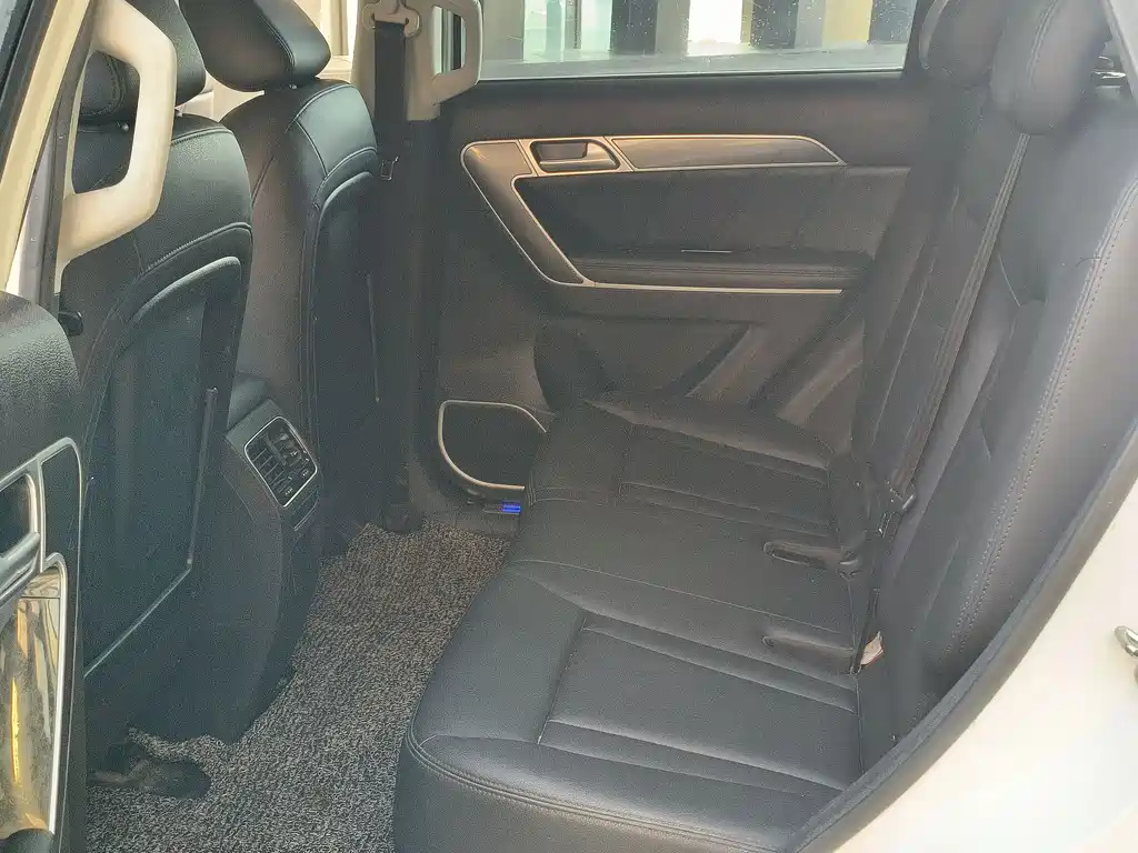 Haval H6 Coupe 2016 — фото 14