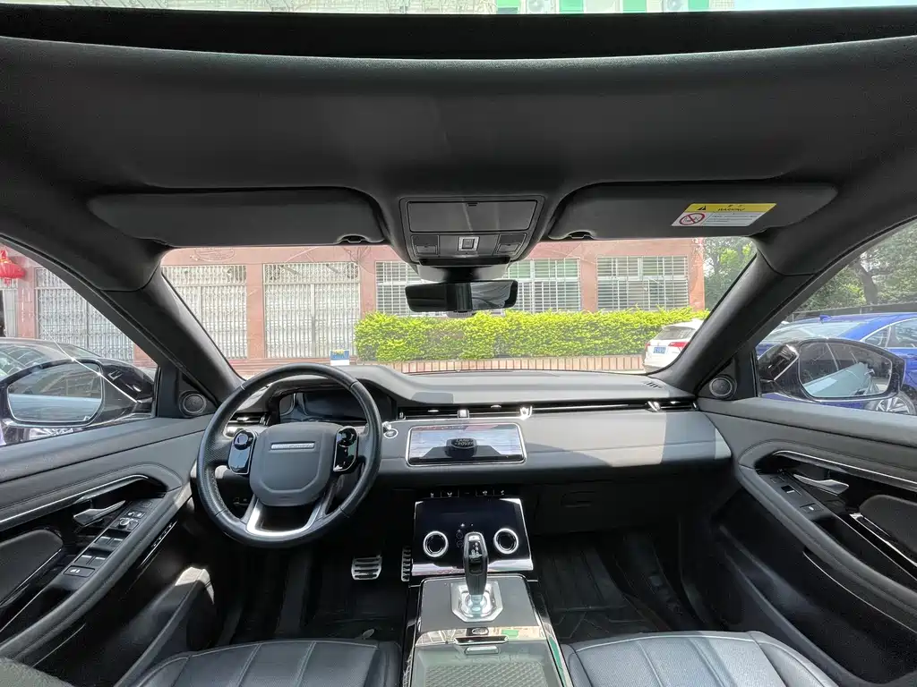 Land Rover Evoque 2020 — фото 14