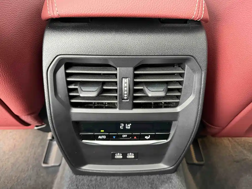 BMW i3 2025 — фото 18