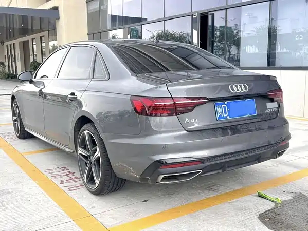 Audi A4L 2024