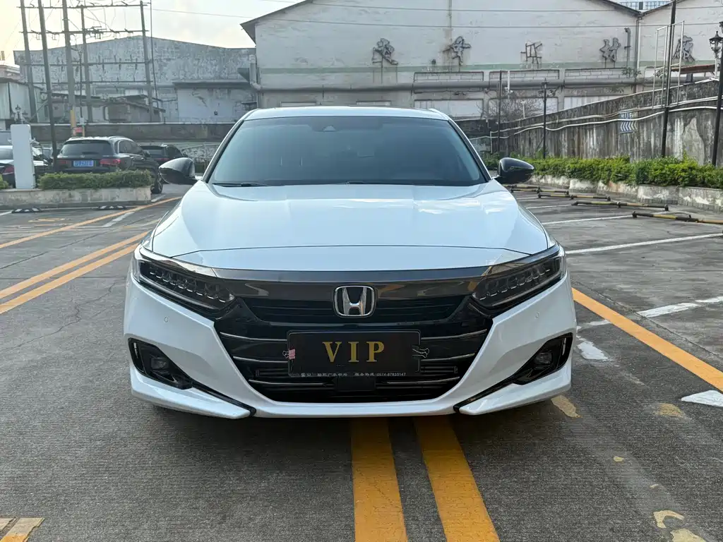 Honda Accord 2022 — фото 2