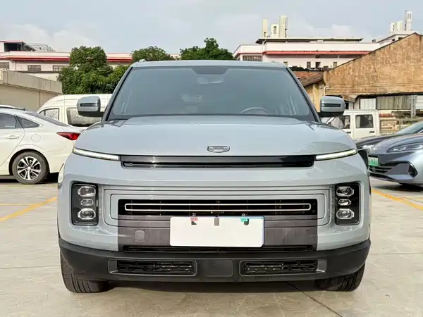 Geely ICON 2022