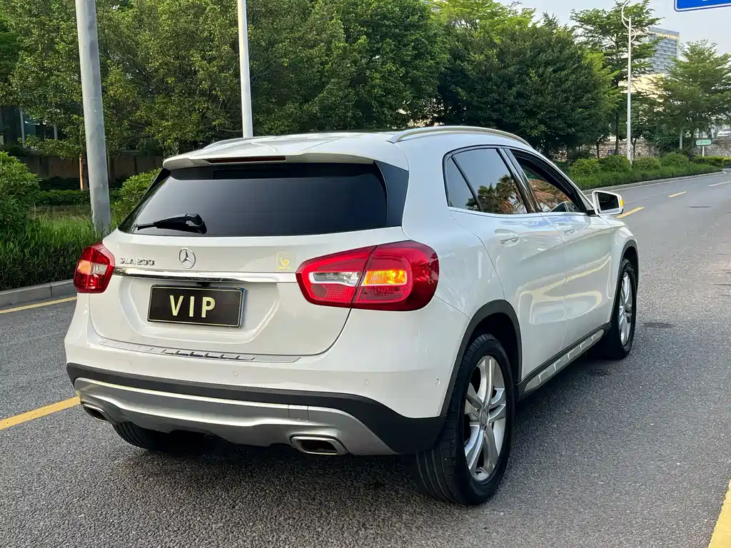 Mercedes-Benz GLA 2016 — фото 9