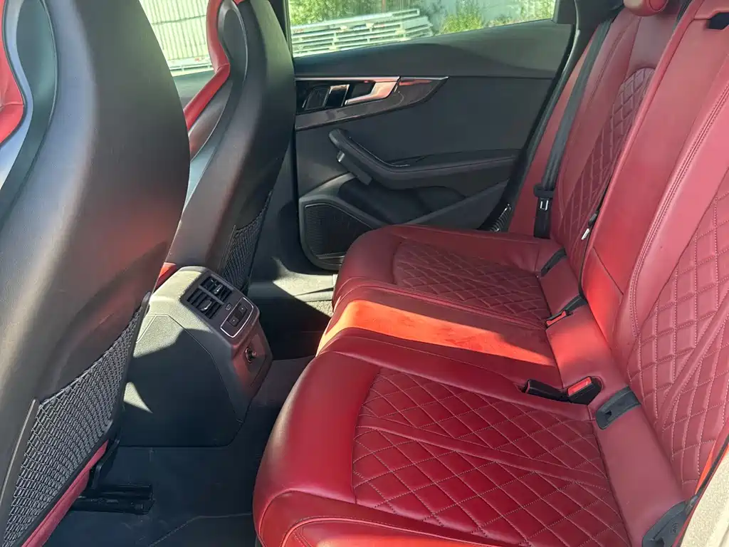 Audi S4 2022