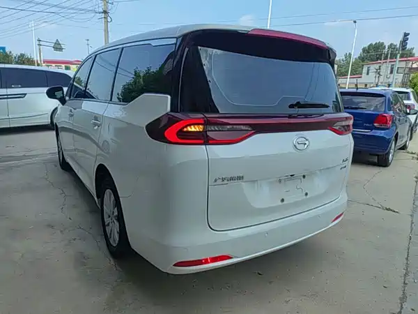 GAC Trumpchi M6 2021